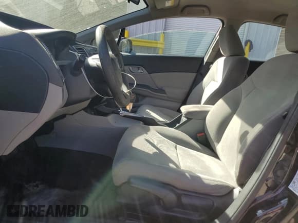 ✅ 2013 Honda Civic LX • VIN: 19XFB2F51DE292628 • Lot: 87004155. Wystawiony na Copart z przebiegiem 137 503 mil. Bezpłatny archiwum sprzedaży aukcyjnych z USA i szczegółowy raport historii pojazdu na DreamBid. Zdjęcie 7.