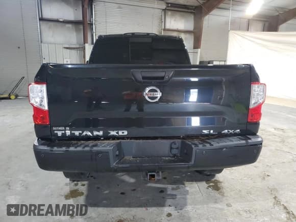 ✅ 2018 Nissan Titan Platinum Reserve • VIN: 1N6BA1F41JN550637 • Lot: 64829755. Wystawiony na Copart z przebiegiem 55 538 mil. Bezpłatny archiwum sprzedaży aukcyjnych z USA i szczegółowy raport historii pojazdu na DreamBid. Zdjęcie 6.