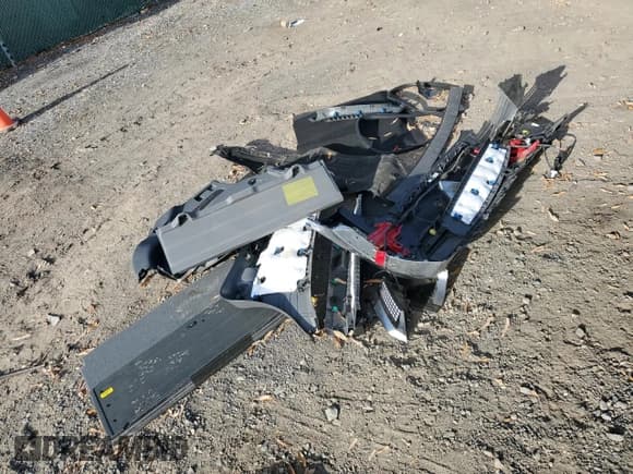 ✅ 2024 Hyundai Ioniq 5 Limited • VIN: KM8KRDDFXRU269998 • Lot: 87026805. Listed on Copart with 11,472 mi. Free auction sales archive from the USA and detailed vehicle history report at DreamBid. Image 12.