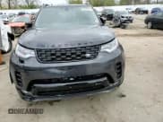 ✅ 2023 Land Rover Discovery HSE R-Dynamic • VIN: SALRM4EU8P2484036 • Lot: 52734515. Wystawiony na Copart z przebiegiem 18 228 mil. Bezpłatny archiwum sprzedaży aukcyjnych z USA i szczegółowy raport historii pojazdu na DreamBid. Zdjęcie 12.