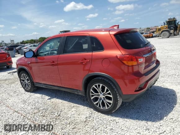 ✅ 2019 Mitsubishi Outlander ES • VIN: JA4AP3AU7KU006760 • Lot: 56310235. Listed on Copart with 92,533 mi. Free auction sales archive from the USA and detailed vehicle history report at DreamBid. Image 2.
