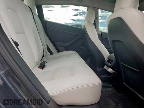 ✅ 2023 Tesla Model 3 Performance • VIN: 5YJ3E1EC8PF395886 • Лот: 95729655. Опубликован ранее на Copart с пробегом 24 745 миль. Бесплатный доступ к архиву аукционных продаж из США и подробный отчёт об истории автомобиля на DreamBid. Изображение 10.