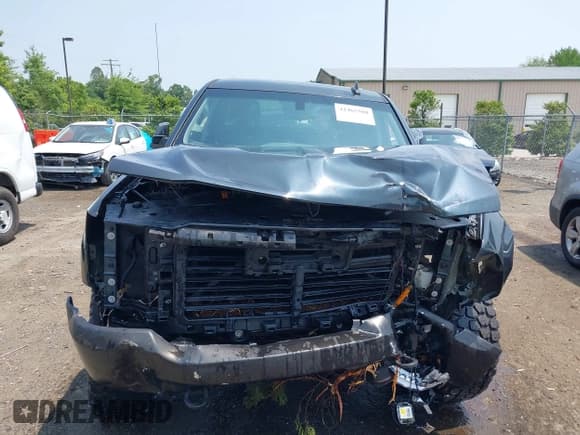 ✅ 2019 Chevrolet Silverado 1500 LT • VIN: 2GCVKPEC9K1134735 • Lot: 42465508. Wystawiony na IAAI z przebiegiem 108 520 mil. Bezpłatny archiwum sprzedaży aukcyjnych z USA i szczegółowy raport historii pojazdu na DreamBid. Zdjęcie 13.