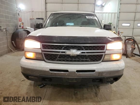 ✅ 2006 Chevrolet Silverado 1500 LT1 • VIN: 2GCEK13T161179481 • Lot: 59467544. Listed on Copart with 381,104 mi. Free auction sales archive from the USA and detailed vehicle history report at DreamBid. Image 5.