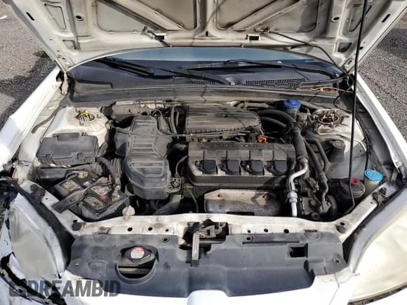 ✅ 2001 Honda Civic LX • VIN: 1HGEM215X1L049708 • Lot: 82195985. Listed on Copart with 245,696 mi. Free auction sales archive from the USA and detailed vehicle history report at DreamBid. Image 11.