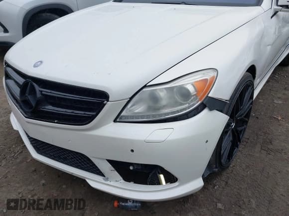 ✅ 2011 Mercedes-Benz CL 550 • VIN: WDDEJ9EB5BA026811 • Лот: 43581363. Опубликован ранее на IAAI с пробегом 139 096 миль. Бесплатный доступ к архиву аукционных продаж из США и подробный отчёт об истории автомобиля на DreamBid. Изображение 17.