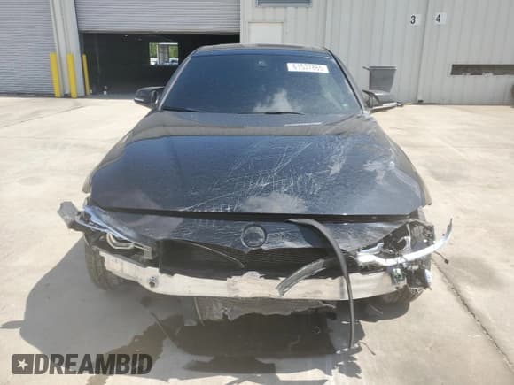 ✅ 2017 BMW 3 Series 340i • VIN: WBA8B3G36HNU35860 • Лот: 61537865. Опубликован ранее на Copart с пробегом 82 536 миль. Бесплатный доступ к архиву аукционных продаж из США и подробный отчёт об истории автомобиля на DreamBid. Изображение 5.