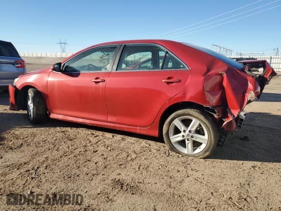 ✅ 2014 Toyota Camry L • VIN: 4T1BF1FK3EU796728 • Lot: 90707535. Listed on Copart with 131,810 mi. Free auction sales archive from the USA and detailed vehicle history report at DreamBid. Image 2.