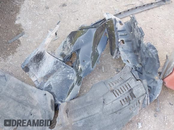 ✅ 2016 Lexus RX 350 • VIN: 2T2BZMCAXGC047428 • Lot: 41992254. Wystawiony na IAAI z przebiegiem 233 391 mil. Bezpłatny archiwum sprzedaży aukcyjnych z USA i szczegółowy raport historii pojazdu na DreamBid. Zdjęcie 12.