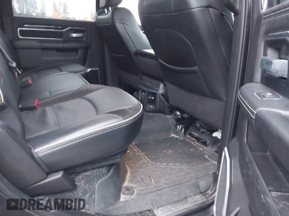 ✅ 2022 Ram 2500 Laramie • VIN: 3C6UR5FLXNG251267 • Lot: 41450941. Listed on IAAI with 21,103 mi. Free auction sales archive from the USA and detailed vehicle history report at DreamBid. Image 8.