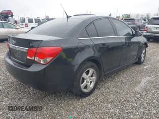 ✅ 2014 Chevrolet Cruze 1LT • VIN: 1G1PC5SB0E7253389 • Lot: 43399709. Wystawiony na IAAI z przebiegiem 159 839 mil. Bezpłatny archiwum sprzedaży aukcyjnych z USA i szczegółowy raport historii pojazdu na DreamBid. Zdjęcie 4.