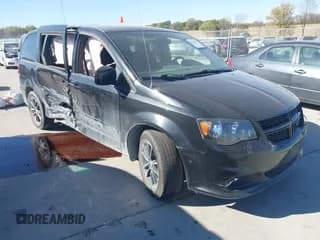 ✅ 2017 Dodge Grand Caravan SE • VIN: 2C4RDGBG4HR562564 • Lot: 43518625. Listed on IAAI with 171,887 mi. Free auction sales archive from the USA and detailed vehicle history report at DreamBid. Image 1.
