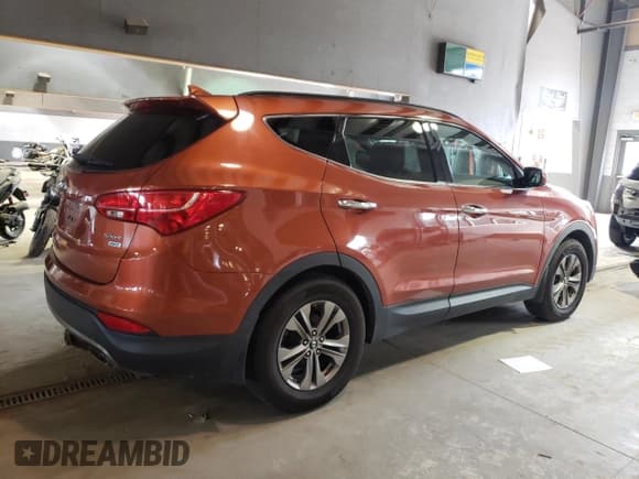 ✅ 2015 Hyundai Santa Fe • VIN: 5XYZUDLBXFG238781 • Лот: 45477254. Опубликован ранее на Copart с пробегом 113 652 миль. Бесплатный доступ к архиву аукционных продаж из США и подробный отчёт об истории автомобиля на DreamBid. Изображение 3.