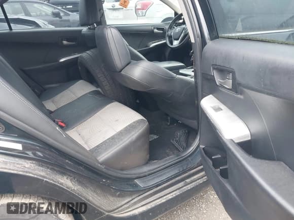 ✅ 2014 Toyota Camry SE • VIN: 4T1BF1FKXEU813671 • Lot: 43888603. Listed on IAAI with 108,127 mi. Free auction sales archive from the USA and detailed vehicle history report at DreamBid. Image 8.