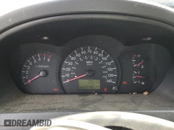 ✅ 2005 Kia Spectra LX • VIN: KNAFE121955200566 • Lot: 61530285. Listed on Copart with 234,851 mi. Free auction sales archive from the USA and detailed vehicle history report at DreamBid. Image 9.