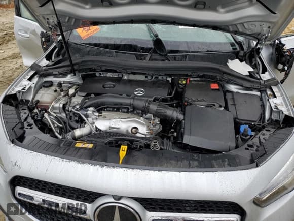 ✅ 2022 Mercedes-Benz GLA 250 • VIN: W1N4N4HB9NJ320475 • Lot: 69216505. Listed on Copart with 11,979 mi. Free auction sales archive from the USA and detailed vehicle history report at DreamBid. Image 12.