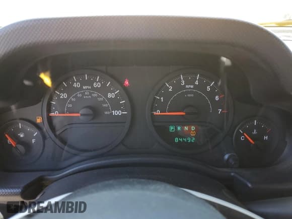 ✅ 2008 Jeep Wrangler Unlimited X • VIN: 1J4GA39198L523143 • Lot: 57351775. Listed on Copart with 84,492 mi. Free auction sales archive from the USA and detailed vehicle history report at DreamBid. Image 9.