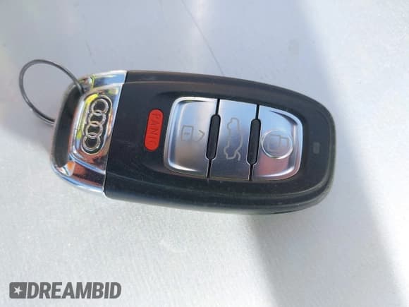 ✅ 2012 Audi A6 Premium Plus • VIN: WAUBGAFC2CN006804 • Lot: 41970270. Wystawiony na IAAI z przebiegiem 143 725 mil. Bezpłatny archiwum sprzedaży aukcyjnych z USA i szczegółowy raport historii pojazdu na DreamBid. Zdjęcie 11.