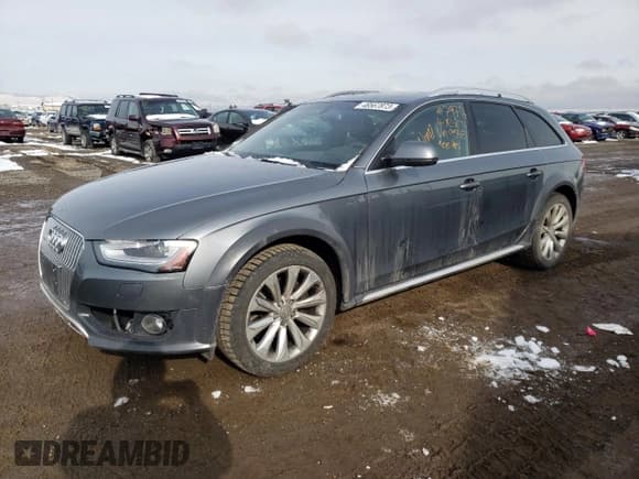 ✅ 2016 Audi allroad A4 Premium Plus • VIN: WA1UFAFL6GA009548 • Lot: 48567873. Listed on Copart with 70,291 mi. Free auction sales archive from the USA and detailed vehicle history report at DreamBid. Image 1.