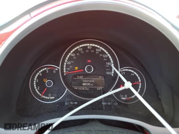 ✅ 2014 Volkswagen Beetle 2.0L TDI • VIN: 3VWJL7AT4EM660038 • Lot: 69712414. Listed on Copart with 48,595 mi. Free auction sales archive from the USA and detailed vehicle history report at DreamBid. Image 9.