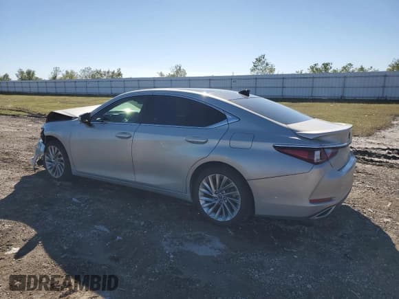 ✅ 2022 Lexus ES 350 Ultra Luxury • VIN: 58AFZ1B11NU122351 • Lot: 81388374. Listed on Copart with 27,198 mi. Free auction sales archive from the USA and detailed vehicle history report at DreamBid. Image 2.