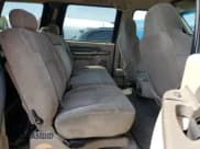 ✅ 2000 Ford Excursion XLT • VIN: 1FMNU41S3YEB85849 • Lot: 50221845. Wystawiony na Copart z przebiegiem 196 484 mil. Bezpłatny archiwum sprzedaży aukcyjnych z USA i szczegółowy raport historii pojazdu na DreamBid. Zdjęcie 11.