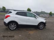 ✅ 2016 Buick Encore Leather • VIN: KL4CJGSB2GB747173 • Lot: 42591069. Wystawiony na IAAI z przebiegiem 82 624 mil. Bezpłatny archiwum sprzedaży aukcyjnych z USA i szczegółowy raport historii pojazdu na DreamBid. Zdjęcie 13.