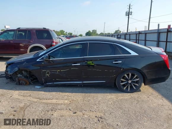 ✅ 2013 Cadillac XTS • VIN: 2G61N5S37D9126459 • Lot: 42943103. Wystawiony na IAAI z przebiegiem 141 110 mil. Bezpłatny archiwum sprzedaży aukcyjnych z USA i szczegółowy raport historii pojazdu na DreamBid. Zdjęcie 15.
