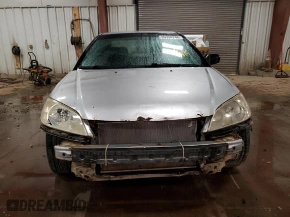 ✅ 2005 Honda Civic VP • VIN: 1HGEM22185L058036 • Lot: 80394744. Listed on Copart with 232,334 mi. Free auction sales archive from the USA and detailed vehicle history report at DreamBid. Image 5.