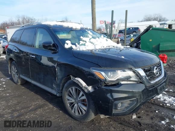 ✅ 2019 Nissan Pathfinder SV • VIN: 5N1DR2MM9KC652760 • Lot: 43879616. Wystawiony na IAAI z przebiegiem 102 389 mil. Bezpłatny archiwum sprzedaży aukcyjnych z USA i szczegółowy raport historii pojazdu na DreamBid. Zdjęcie 6.