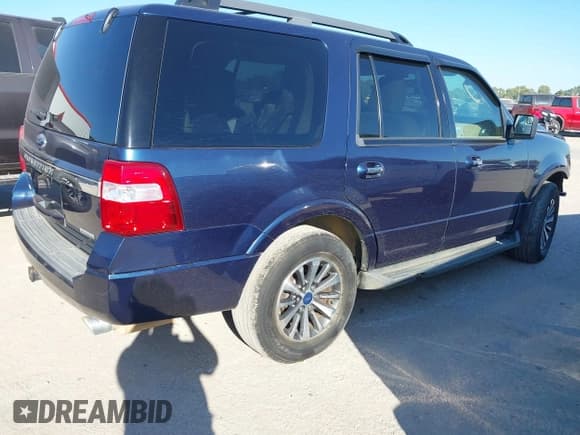 ✅ 2016 Ford Expedition XLT • VIN: 1FMJU1HT3GEF31179 • Lot: 43430710. Wystawiony na IAAI z przebiegiem 164 613 mil. Bezpłatny archiwum sprzedaży aukcyjnych z USA i szczegółowy raport historii pojazdu na DreamBid. Zdjęcie 4.