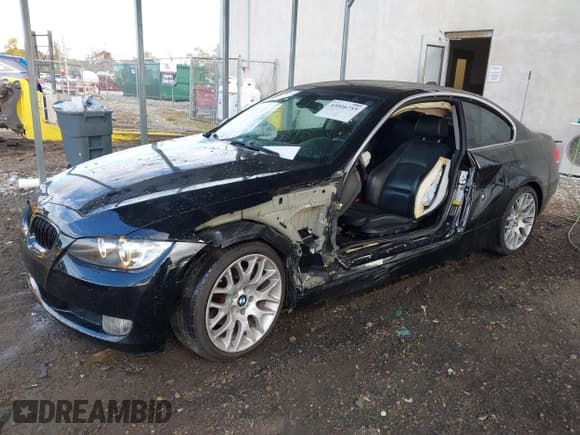 ✅ 2008 BMW 3 Series 328i • VIN: WBAWB33548P134880 • Lot: 43516733. Listed on IAAI with 141,896 mi. Free auction sales archive from the USA and detailed vehicle history report at DreamBid. Image 18.