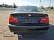 2000 BMW 3 Series 323i с VIN WBAAM3333YFP66603, выставлен на аукционе Copart как лот 71749925 с пробегом Не указан миль и Списание • Salvage title. История ставок и продаж доступна на DreamBid. Изображение 6.