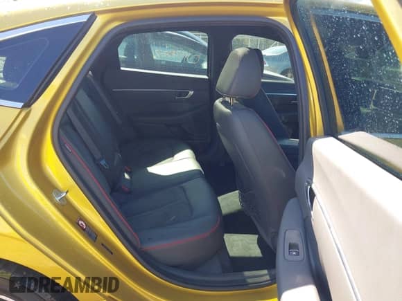 2020 Hyundai Sonata SEL Plus z VIN 5NPEJ4J29LH025075, wystawiony jako IAAI lot #43298359 z przebiegiem 47 873 mil mil oraz . Historia ofert i sprzedaży dostępna na DreamBid. Obrazek 8.