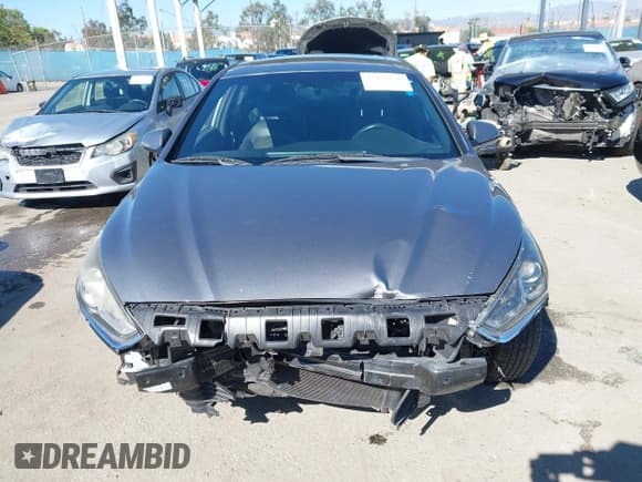 ✅ 2018 Hyundai Sonata Sport Plus • VIN: 5NPE34AF6JH649183 • Lot: 43494170. Listed on IAAI with 117,471 mi. Free auction sales archive from the USA and detailed vehicle history report at DreamBid. Image 12.