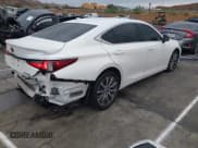 ✅ 2021 Lexus ES 300h • VIN: 58ADA1C10MU003170 • Лот: 43241595. Опубликован ранее на IAAI с пробегом 135 545 миль. Бесплатный доступ к архиву аукционных продаж из США и подробный отчёт об истории автомобиля на DreamBid. Изображение 4.