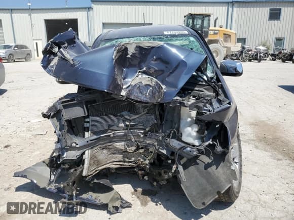 ✅ 2018 Chevrolet Colorado 4WD Z71 • VIN: 1GCGTDEN2J1249459 • Лот: 67753995. Опубликован ранее на Copart с пробегом Не указан. Бесплатный доступ к архиву аукционных продаж из США и подробный отчёт об истории автомобиля на DreamBid. Изображение 5.