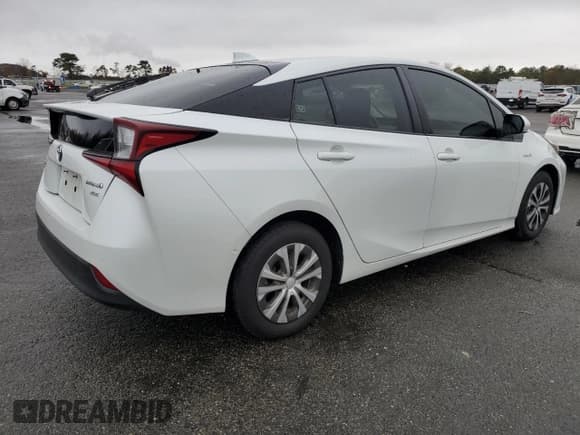 ✅ 2021 Toyota Prius LE • VIN: JTDL9MFU0M3026476 • Лот: 92414875. Опубликован ранее на Copart с пробегом 87 343 миль. Бесплатный доступ к архиву аукционных продаж из США и подробный отчёт об истории автомобиля на DreamBid. Изображение 3.