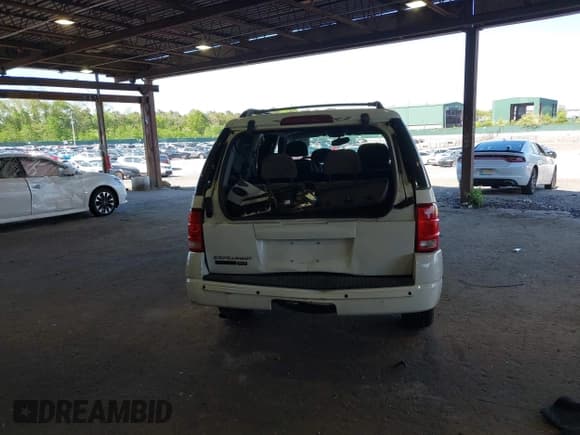 ✅ 2004 Ford Explorer XLT • VIN: 1FMDU73K04UB08978 • Lot: 42301282. Wystawiony na IAAI z przebiegiem 146 639 mil. Bezpłatny archiwum sprzedaży aukcyjnych z USA i szczegółowy raport historii pojazdu na DreamBid. Zdjęcie 16.