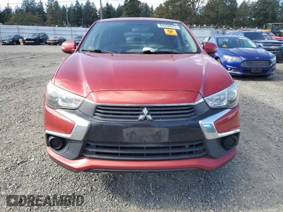 2017 Mitsubishi Outlander ES z VIN JA4AR3AUXHZ064089, wystawiony jako Copart lot #82296975 z przebiegiem 195 531 mil mil oraz Szkoda całkowita • Salvage title. Historia ofert i sprzedaży dostępna na DreamBid. Obrazek 5.