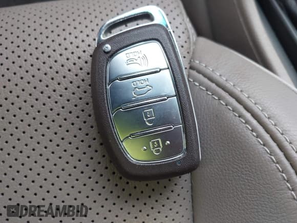 ✅ 2021 Hyundai Tucson Ultimate • VIN: KM8J3CAL4MU387202 • Lot: 43548394. Listed on IAAI with 45,765 mi. Free auction sales archive from the USA and detailed vehicle history report at DreamBid. Image 11.