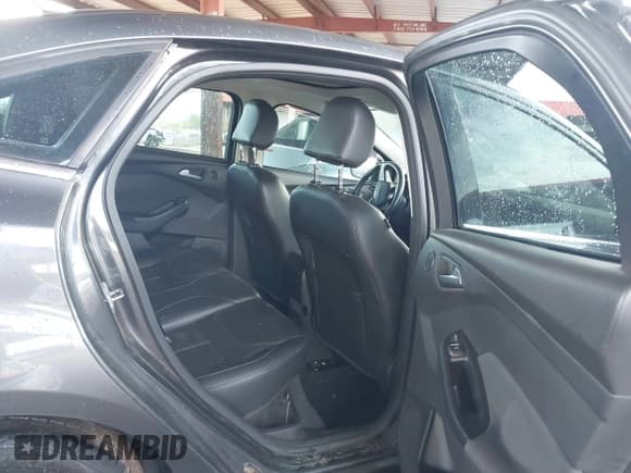 ✅ 2016 Ford Focus Titanium • VIN: 1FADP3J21GL362772 • Лот: 43731915. Опубликован ранее на IAAI с пробегом 60 045 миль. Бесплатный доступ к архиву аукционных продаж из США и подробный отчёт об истории автомобиля на DreamBid. Изображение 8.