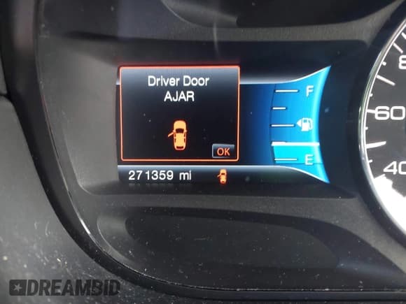 ✅ 2014 Ford Edge SEL • VIN: 2FMDK4JC2EBA98302 • Lot: 43742382. Wystawiony na IAAI z przebiegiem 271 359 mil. Bezpłatny archiwum sprzedaży aukcyjnych z USA i szczegółowy raport historii pojazdu na DreamBid. Zdjęcie 7.