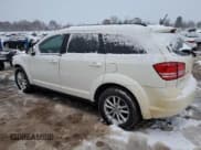 ✅ 2018 Dodge Journey SE • VIN: 3C4PDCAB2JT383626 • Lot: 92372645. Wystawiony na Copart z przebiegiem 136 653 mil. Bezpłatny archiwum sprzedaży aukcyjnych z USA i szczegółowy raport historii pojazdu na DreamBid. Zdjęcie 2.