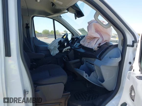 ✅ 2016 Ford Transit XLT • VIN: 1FMZK1YM4GKA56094 • Лот: 40458219. Опубликован ранее на IAAI с пробегом Не указан. Бесплатный доступ к архиву аукционных продаж из США и подробный отчёт об истории автомобиля на DreamBid. Изображение 5.