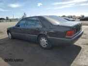 ✅ 1994 Mercedes-Benz S • VIN: WDBGA51E5RA159136 • Lot: 86790254. Wystawiony na Copart z przebiegiem 79 921 mil. Bezpłatny archiwum sprzedaży aukcyjnych z USA i szczegółowy raport historii pojazdu na DreamBid. Zdjęcie 2.