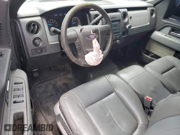 ✅ 2013 Ford F-150 XL • VIN: 1FTEX1EM4DKE77706 • Лот: 57759535. Опубликован ранее на Copart с пробегом 180 754 миль. Бесплатный доступ к архиву аукционных продаж из США и подробный отчёт об истории автомобиля на DreamBid. Изображение 8.