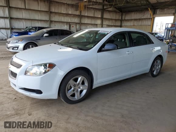 ✅ 2012 Chevrolet Malibu 1LS • VIN: 1G1ZB5E07CF246867 • Lot: 85385894. Listed on Copart with 210,783 mi. Free auction sales archive from the USA and detailed vehicle history report at DreamBid. Image 1.