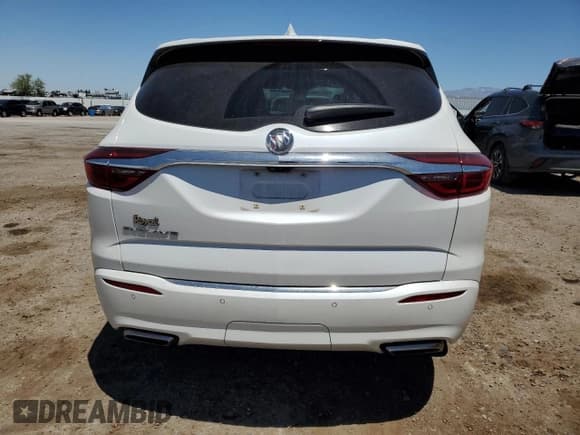 ✅ 2021 Buick Enclave Avenir • VIN: 5GAERDKW8MJ250883 • Lot: 67672795. Wystawiony na Copart z przebiegiem 61 917 mil. Bezpłatny archiwum sprzedaży aukcyjnych z USA i szczegółowy raport historii pojazdu na DreamBid. Zdjęcie 6.