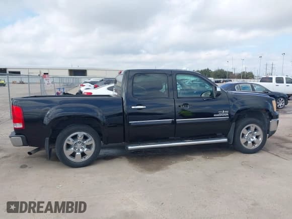 ✅ 2011 GMC Sierra 1500 SLE • VIN: 3GTP1VE0XBG306560 • Lot: 41496403. Listed on IAAI with 213,831 mi. Free auction sales archive from the USA and detailed vehicle history report at DreamBid. Image 14.